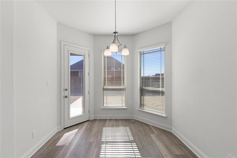 2406 Colonial Lane, Midlothian TX 76065 - Photo 12