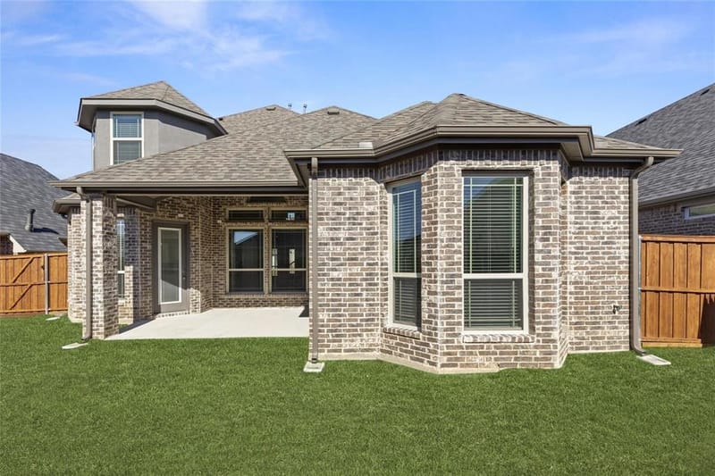 2406 Colonial Lane, Midlothian TX 76065 - Photo 26