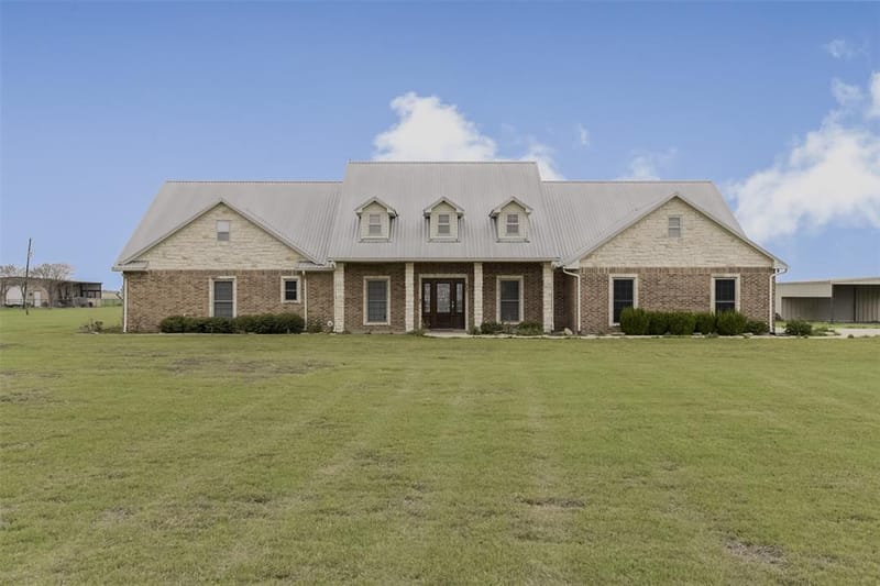 1066 West Road, Waxahachie TX 75165 - Photo 2