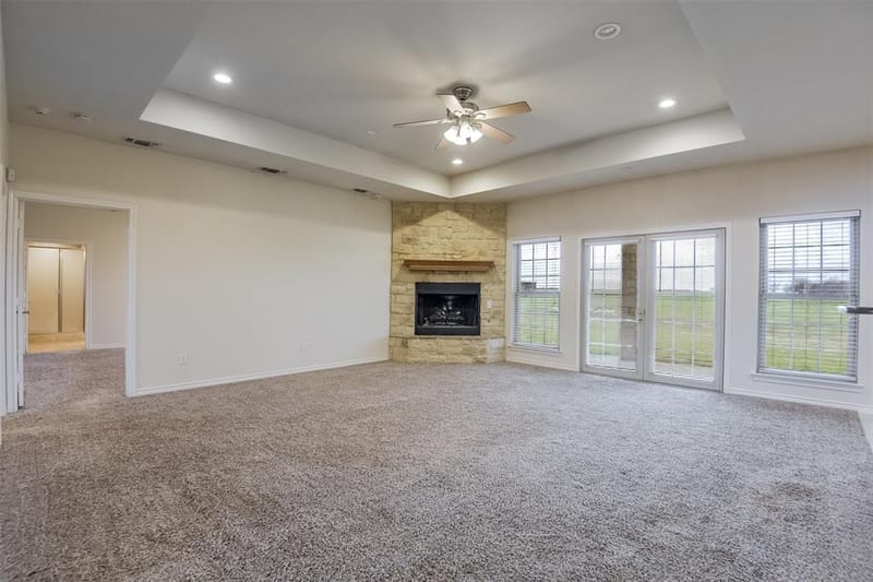 1066 West Road, Waxahachie TX 75165 - Photo 6