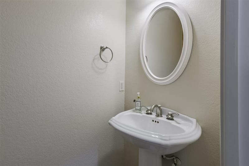 1066 West Road, Waxahachie TX 75165 - Photo 21