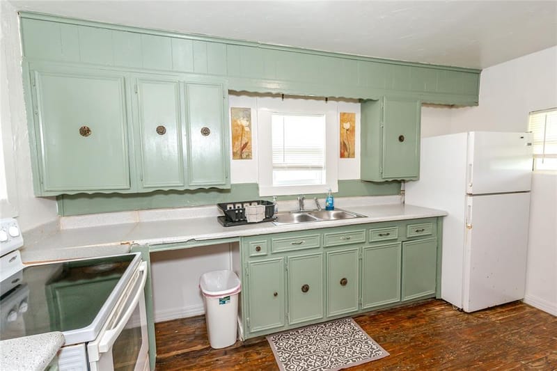 1306 Winn Road, Bowie TX 76230 - Photo 10
