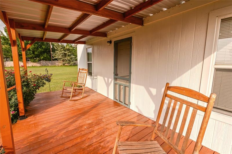 1306 Winn Road, Bowie TX 76230 - Photo 4
