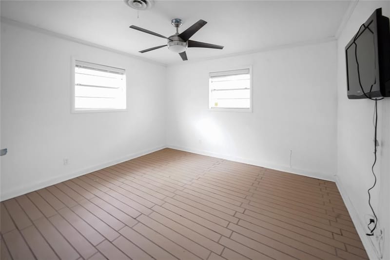 281 Oak Ridge Street, Jacksboro TX 76458 - Photo 23