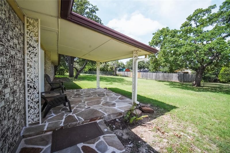 281 Oak Ridge Street, Jacksboro TX 76458 - Photo 28