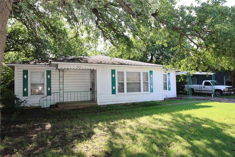 709 Mulkey Lane, Denton TX 76209 - Photo 3