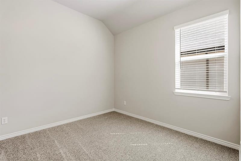 1120 Runway Road, Fort Worth TX 76131 - Photo 12