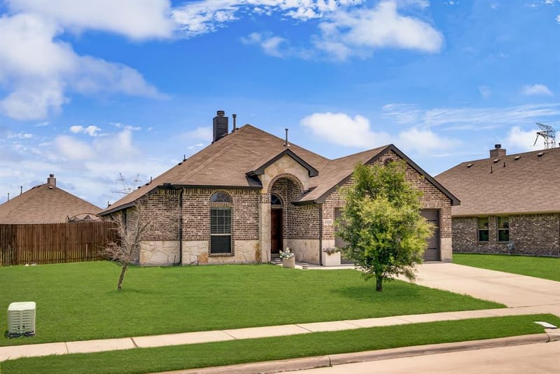 1928 Glen Meadow Drive, Royse City TX 75189 - Photo 8