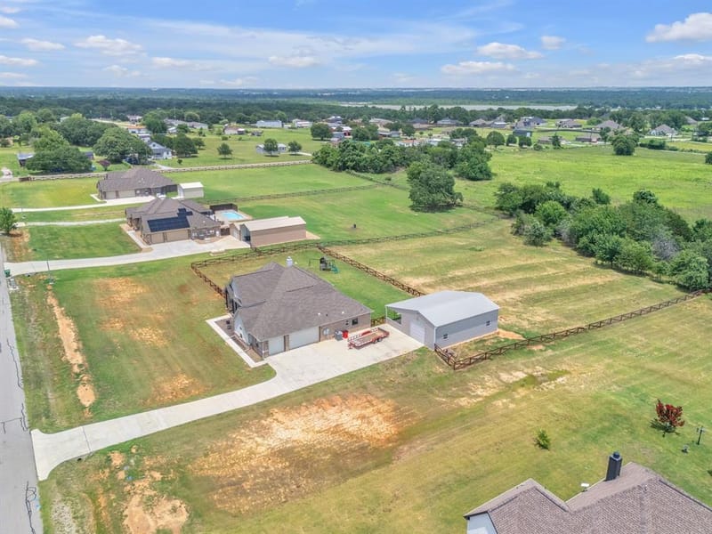 7609 Carter Ranch Road, Azle TX 76020 - Photo 5