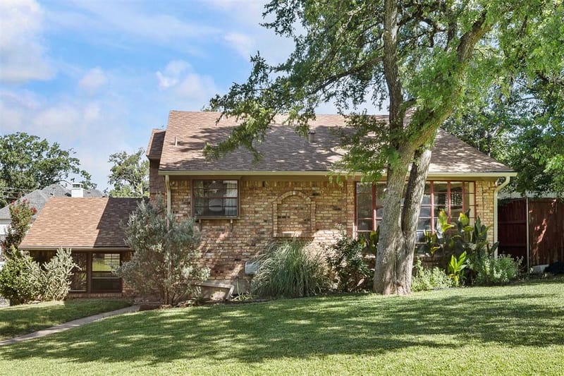 7735 Deer Trail Drive, Dallas TX 75238 - Photo 2