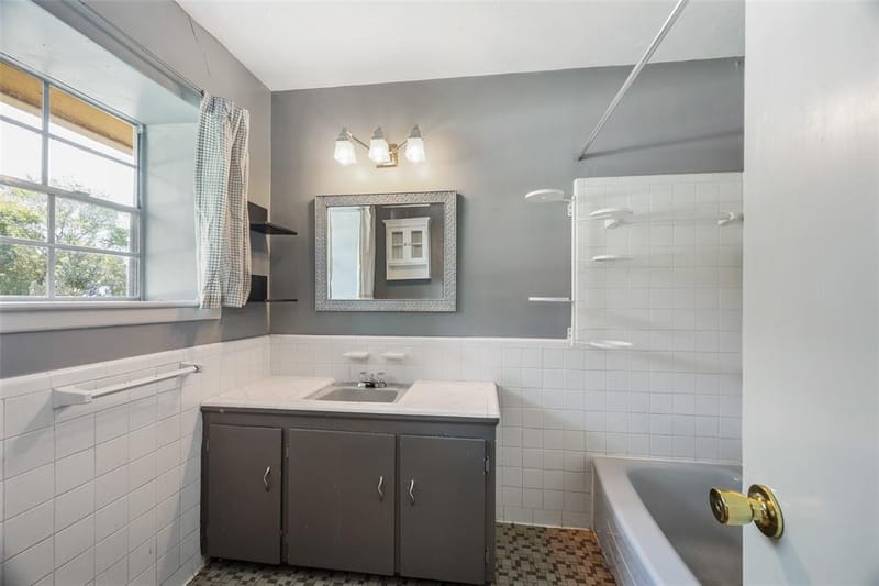 7735 Deer Trail Drive, Dallas TX 75238 - Photo 21
