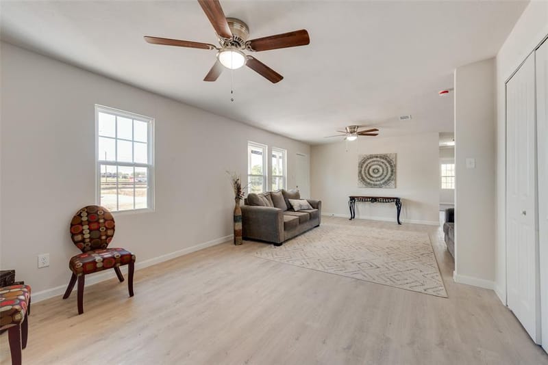 506 N Fm 156, Ponder TX 76259 - Photo 6