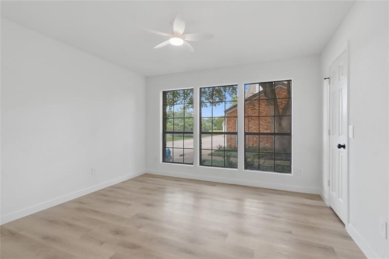 17118 Planters Row, Addison TX 75001 - Photo 12