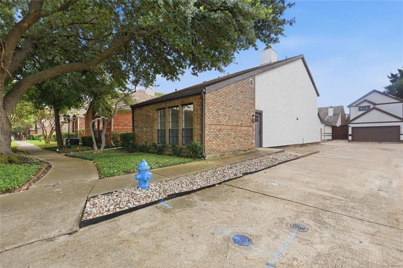 17118 Planters Row, Addison TX 75001 - Photo 3