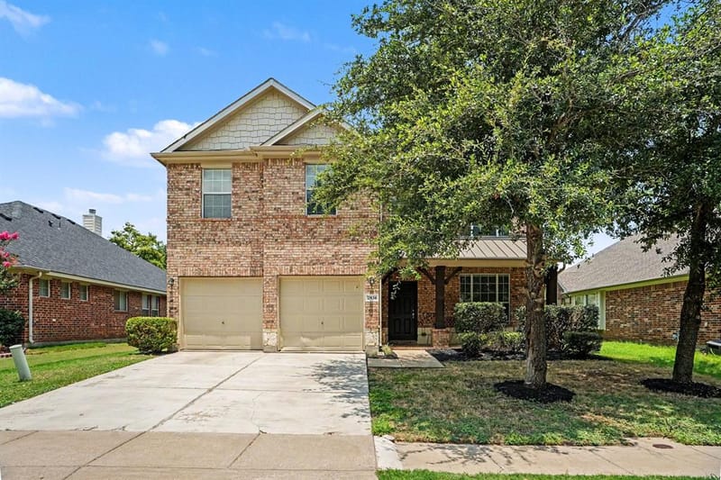 2836 Tranquilo, Grand Prairie TX 75054 - Photo 2