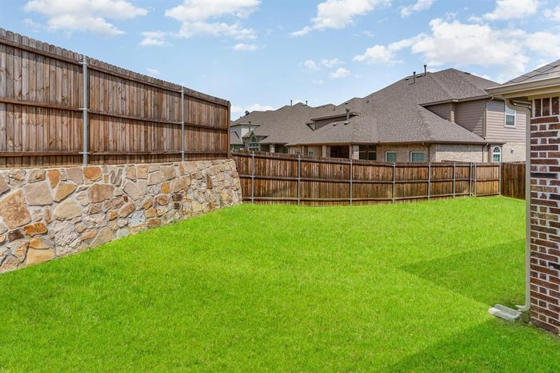301 Calhoun Street, Glenn Heights TX 75154 - Photo 29