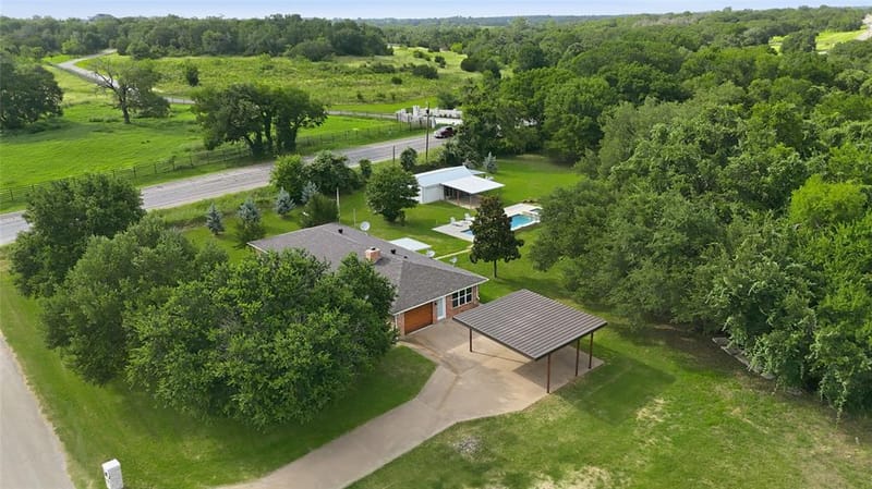 101 Pleasant Valley Lane, Weatherford TX 76087 - Photo 35