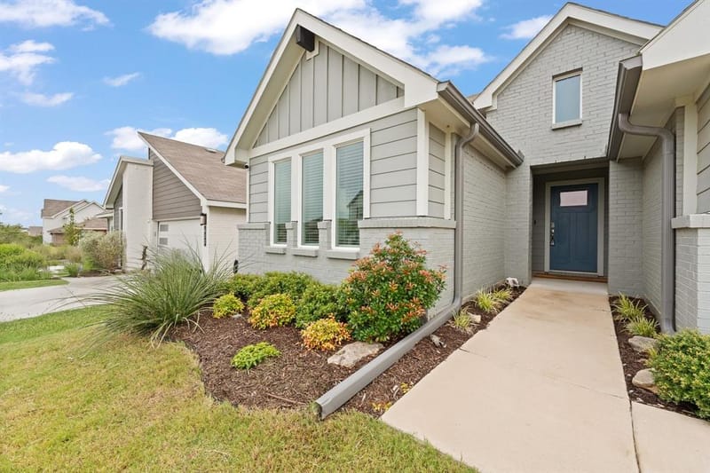 628 Turtle Creek Park Trail, Alvarado TX 76009 - Photo 2