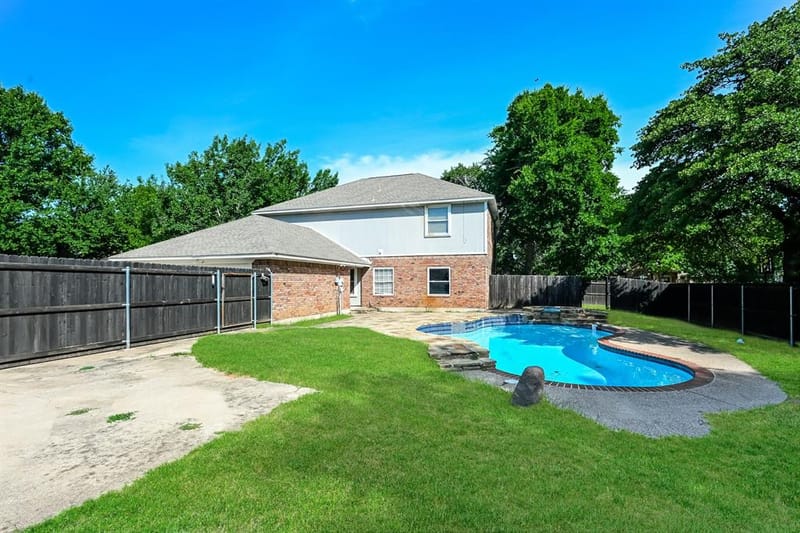 2057 Spinnaker Lane, Azle TX 76020 - Photo 19