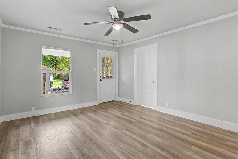 2643 Marburg Street, Dallas TX 75215 - Photo 4