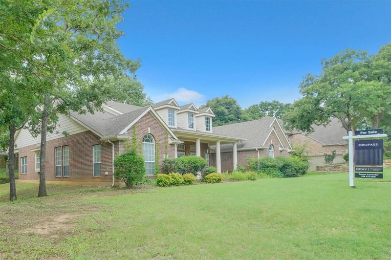 1918 Bridgestone Drive, Corinth TX 76210 - Photo 38