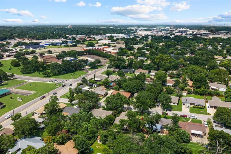 1324 Melrose Drive, Waco TX 76710 - Photo 28