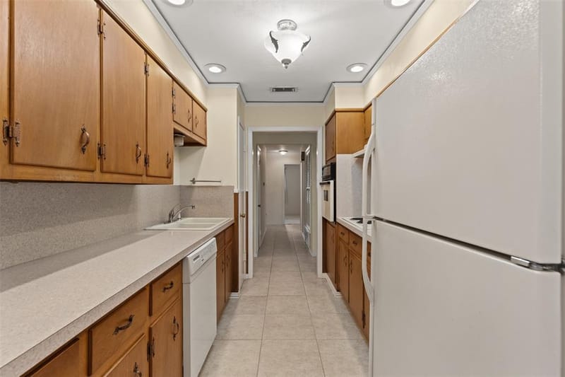 1324 Melrose Drive, Waco TX 76710 - Photo 11