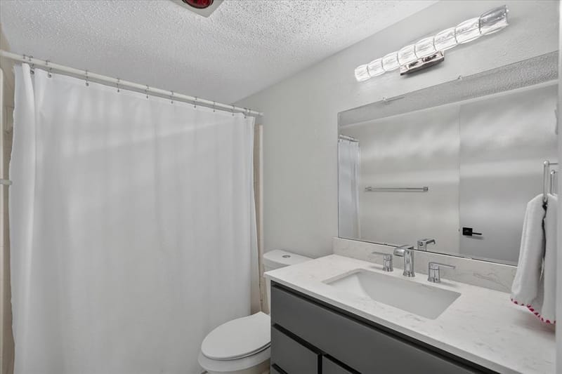 2806 Holy Cross Lane, Garland TX 75044 - Photo 16