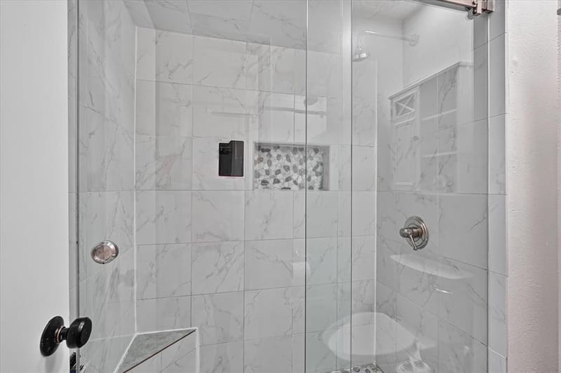 2806 Holy Cross Lane, Garland TX 75044 - Photo 14