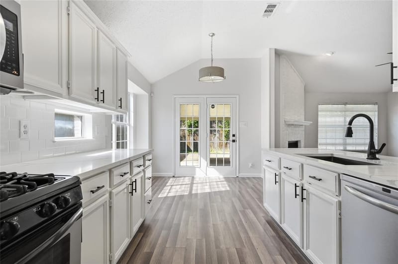1510 Cross Courts Drive, Garland TX 75040 - Photo 9
