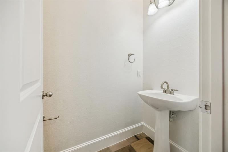 643 Senda, Irving TX 75039 - Photo 13