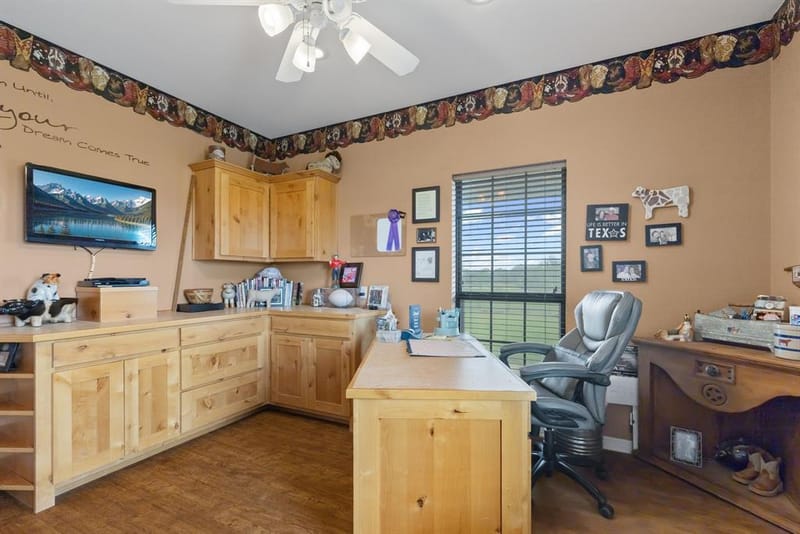 5562 County Road 1037, Celeste TX 75423 - Photo 26