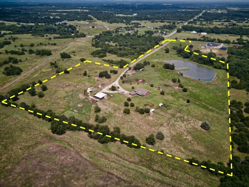 5562 County Road 1037, Celeste TX 75423 - Photo 30