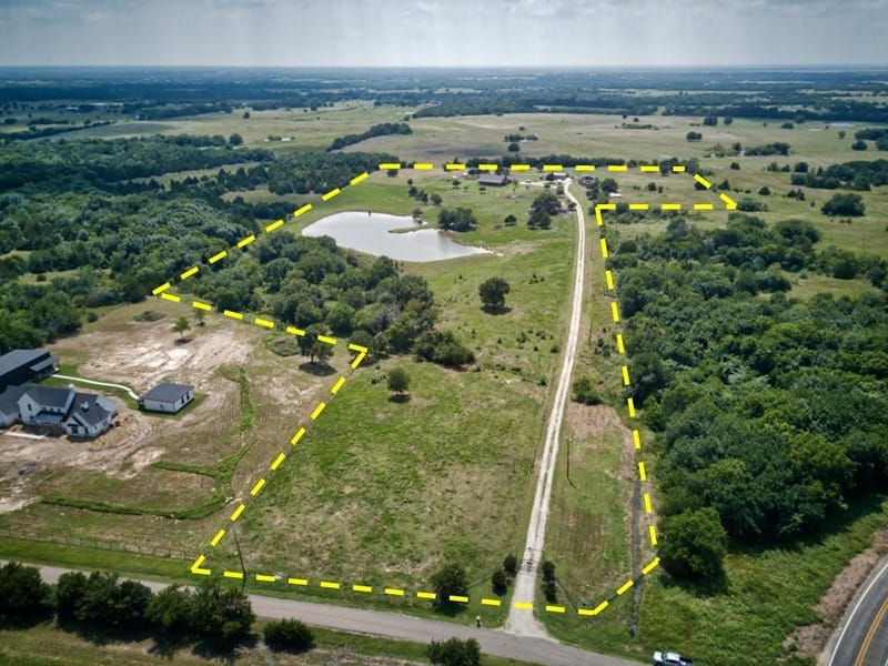 5562 County Road 1037, Celeste TX 75423 - Photo 29