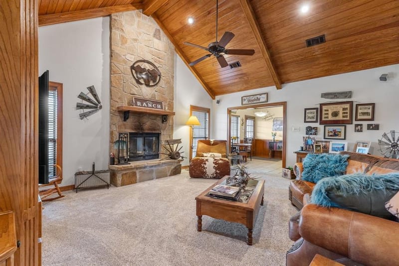 5562 County Road 1037, Celeste TX 75423 - Photo 8