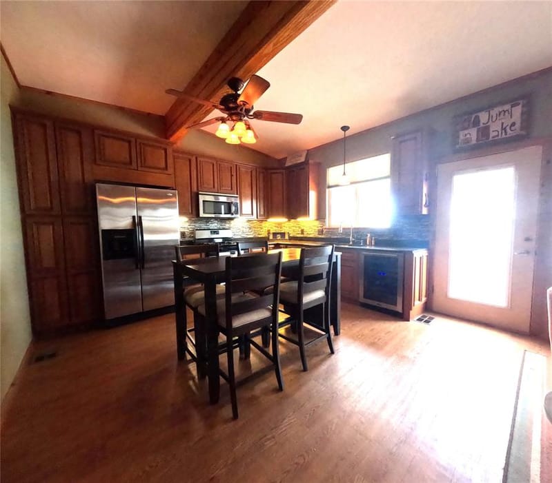 130 Marina View Court, Weatherford TX 76087 - Photo 10