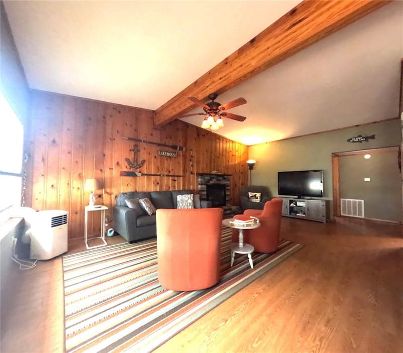 130 Marina View Court, Weatherford TX 76087 - Photo 8