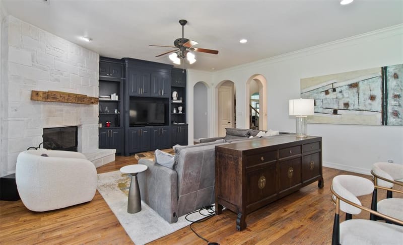 6208 Riverview Circle, Fort Worth TX 76112 - Photo 10