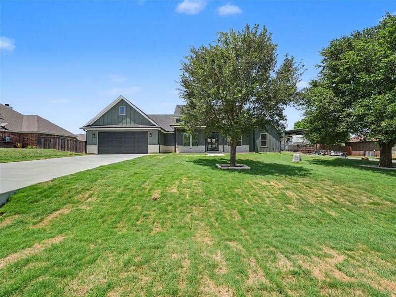 12416 Tinsley Court, Fort Worth TX 76126 - Photo 2