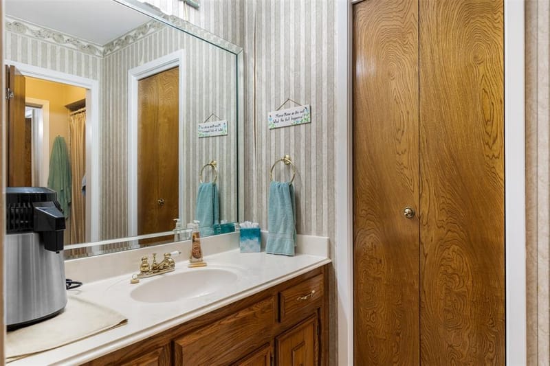 804 Holland Drive, Denison TX 75020 - Photo 27