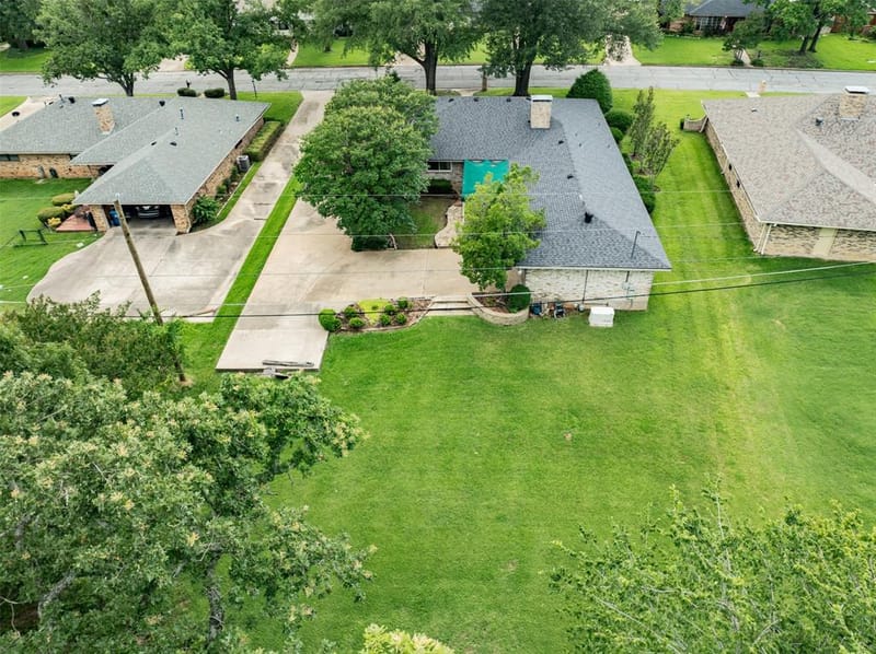 804 Holland Drive, Denison TX 75020 - Photo 38