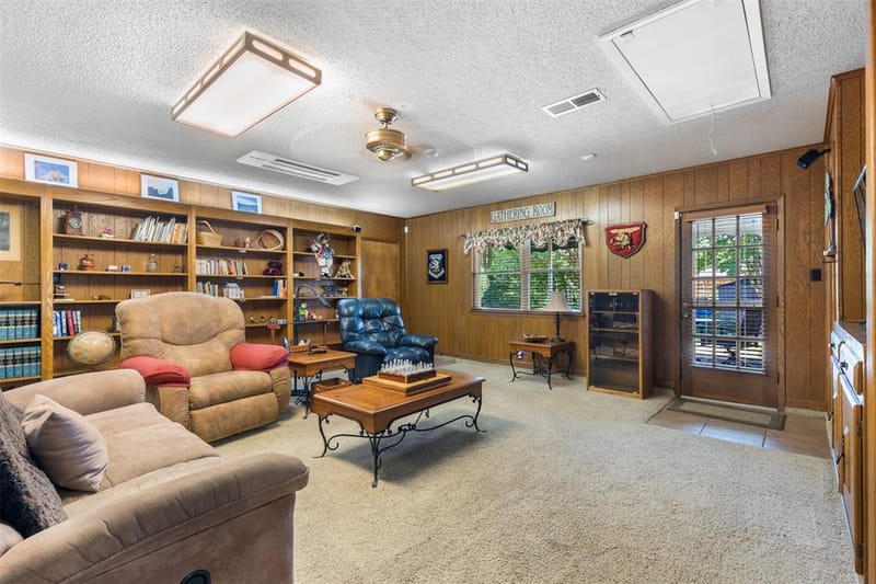 804 Holland Drive, Denison TX 75020 - Photo 18