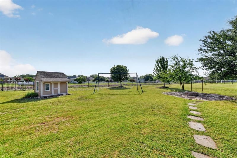 14024 Scenic Ridge Road, Haslet TX 76052 - Photo 25