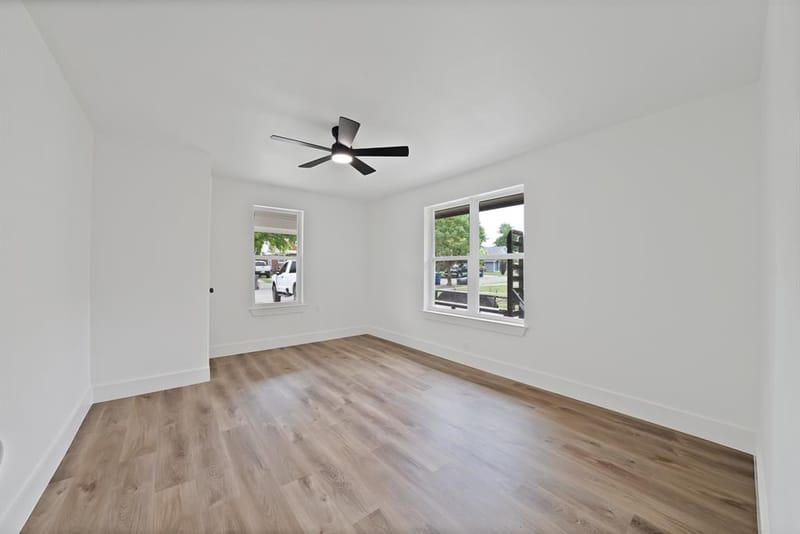 2742 Burlington Boulevard, Dallas TX 75211 - Photo 20