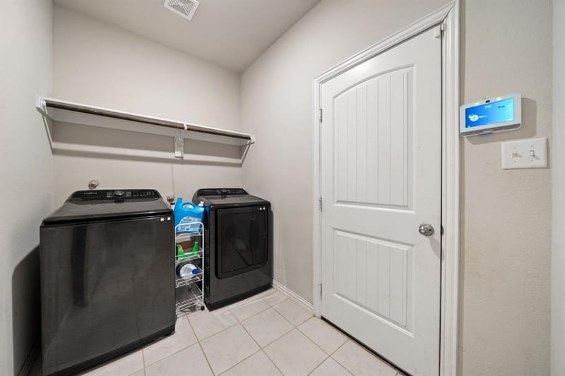 913 Sayle, Greenville TX 75401 - Photo 20