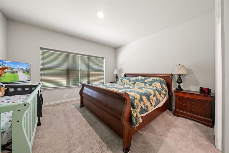 913 Sayle, Greenville TX 75401 - Photo 21