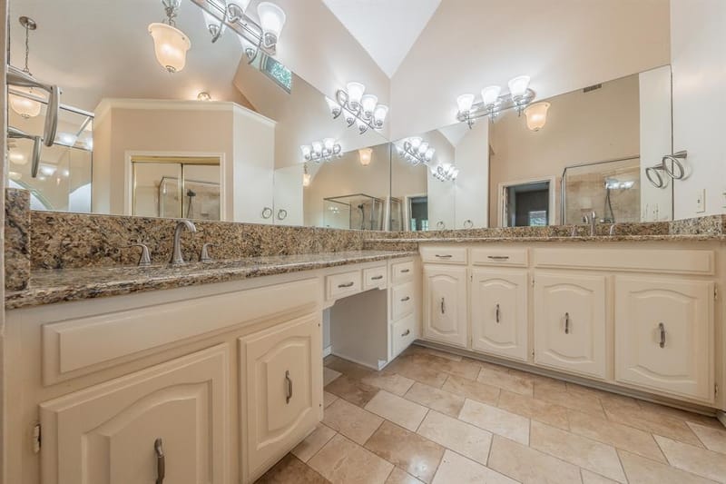 2002 Diamond Oaks Drive, Garland TX 75044 - Photo 23