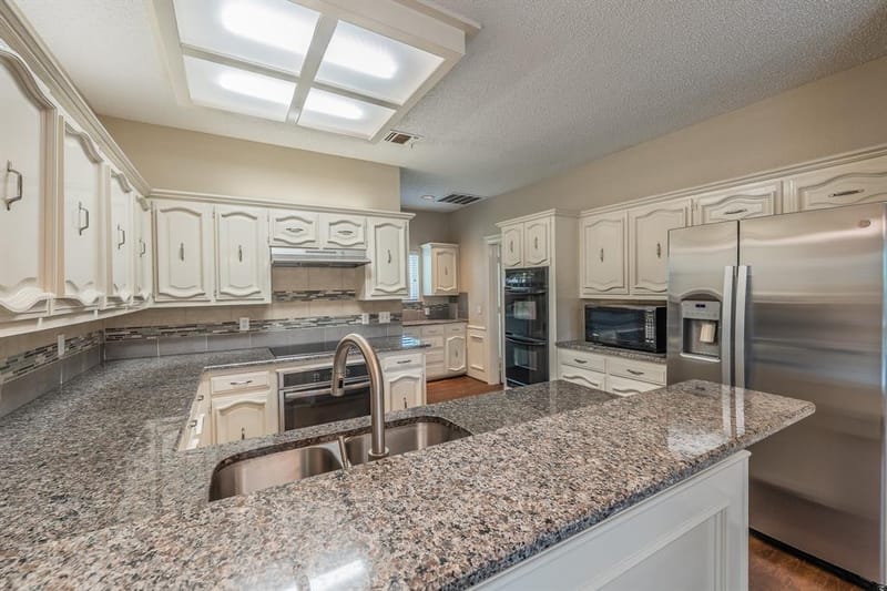 2002 Diamond Oaks Drive, Garland TX 75044 - Photo 13