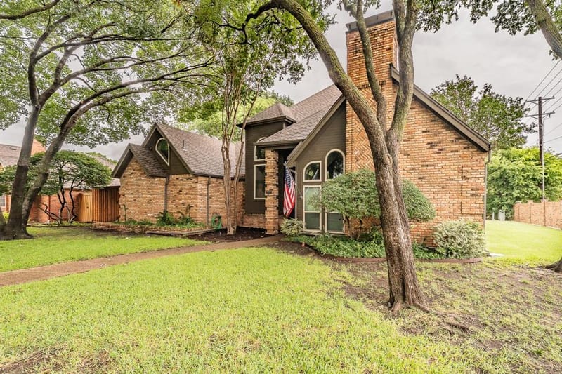 2002 Diamond Oaks Drive, Garland TX 75044 - Photo 3