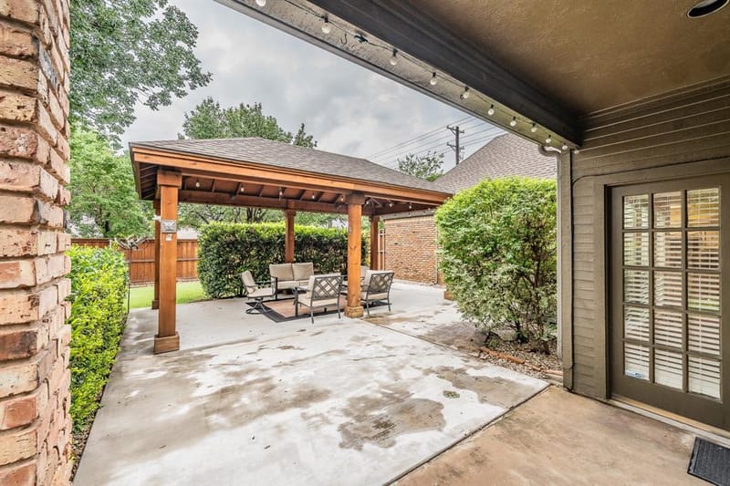 2002 Diamond Oaks Drive, Garland TX 75044 - Photo 34